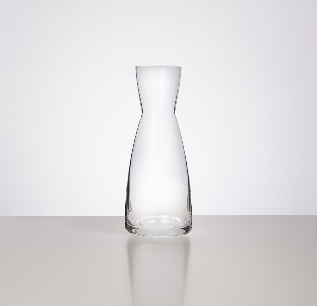
  
  Modern Minimalist Carafe Decanter Cylinder Vase
  

